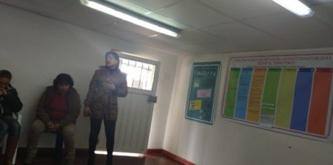 Actividad construyendo los retos de la política pública para las familias Actividad construyendo los retos de la política pública para las familias